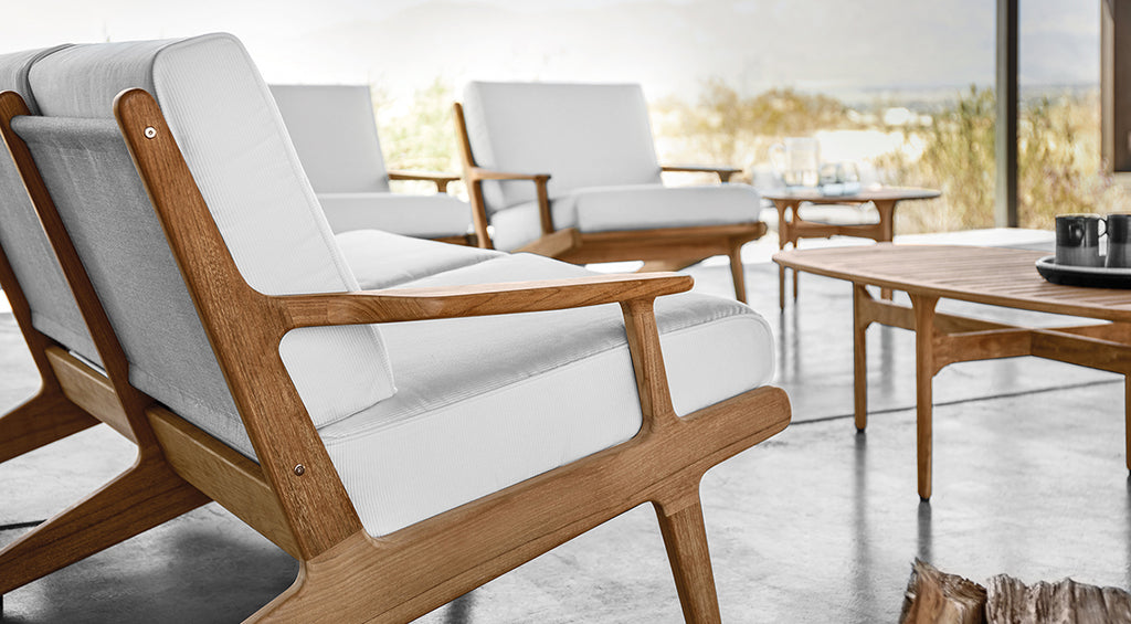 Advantages to Teak Outdoor Furniture